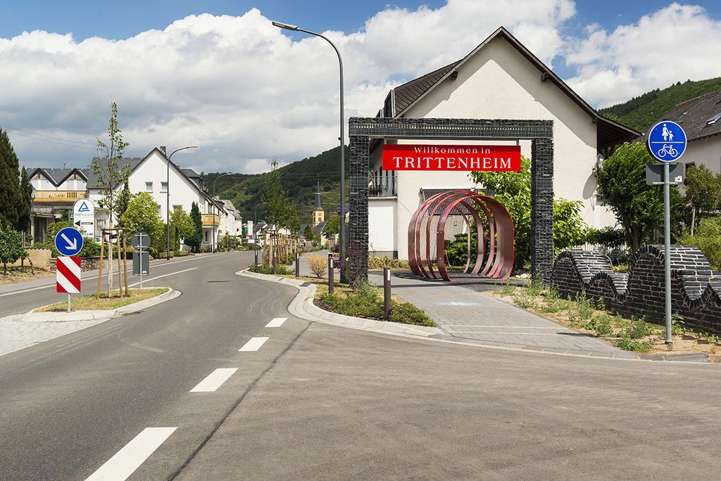 Weingut & Gaestehaus Edwin Hoffmann Trittenheim Eksteriør billede